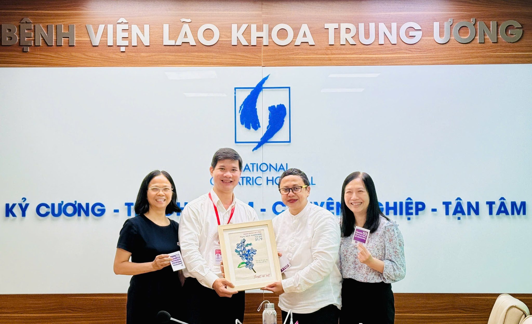 BỆNH VIỆN LÃO KHOA TRUNG ƯƠNG HỢP TÁC ĐA NGÀNH ỨNG PHÓ VỚI BỆNH SA SÚT TRÍ TUỆ