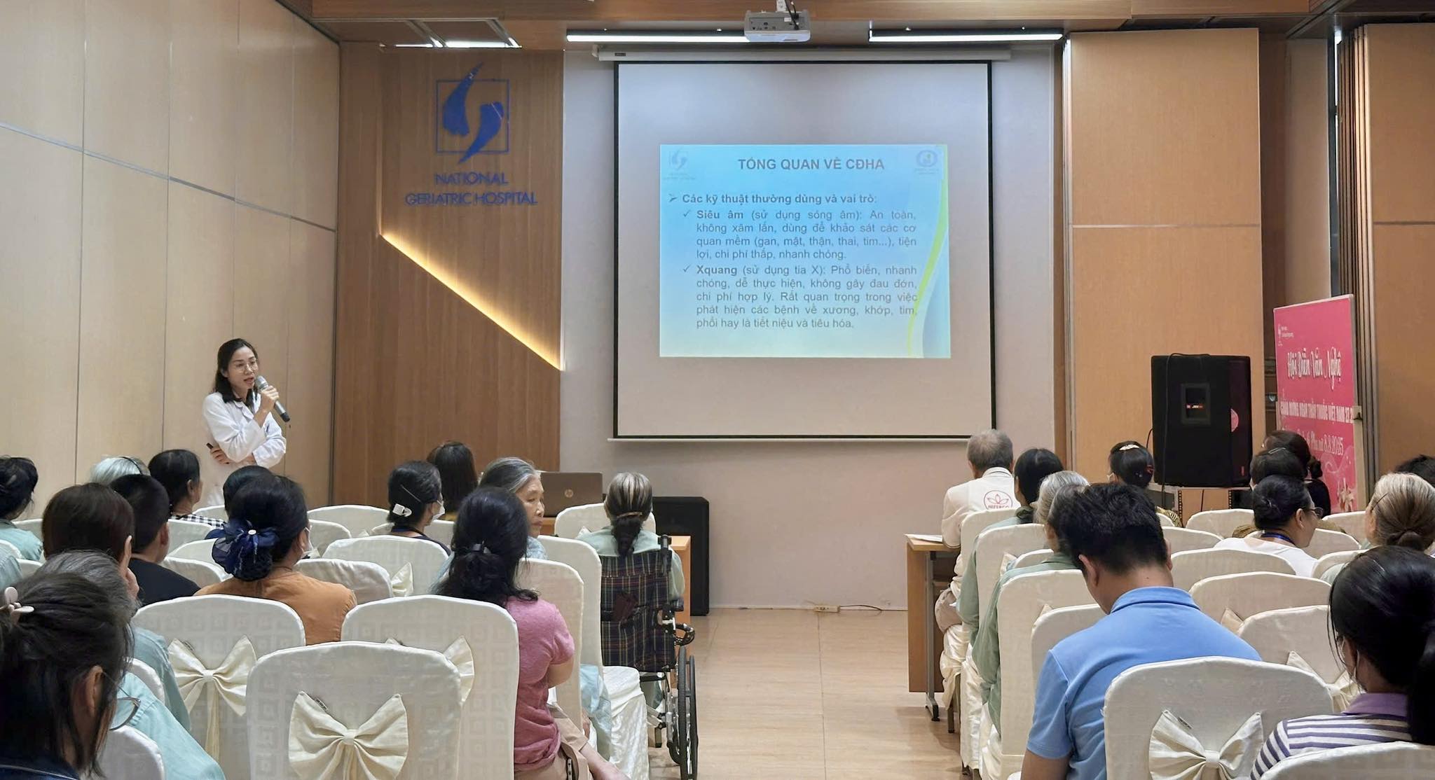 BỆNH VIỆN LÃO KHOA TRUNG ƯƠNG TỔ CHỨC HỌP HỘI ĐỒNG NGƯỜI BỆNH THÁNG 7/2025