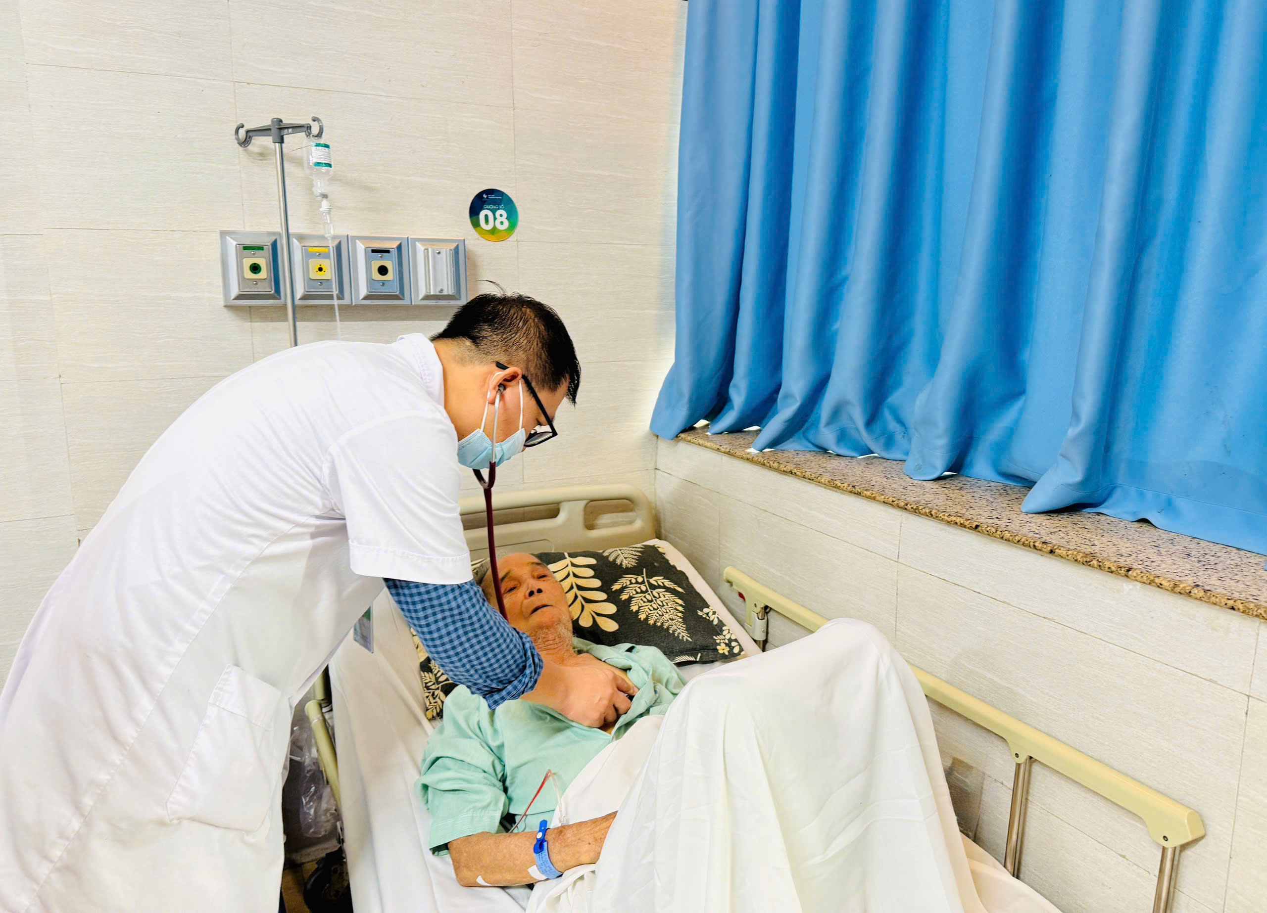 CẢNH BÁO BỆNH HÔ HẤP Ở NGƯỜI CAO TUỔI